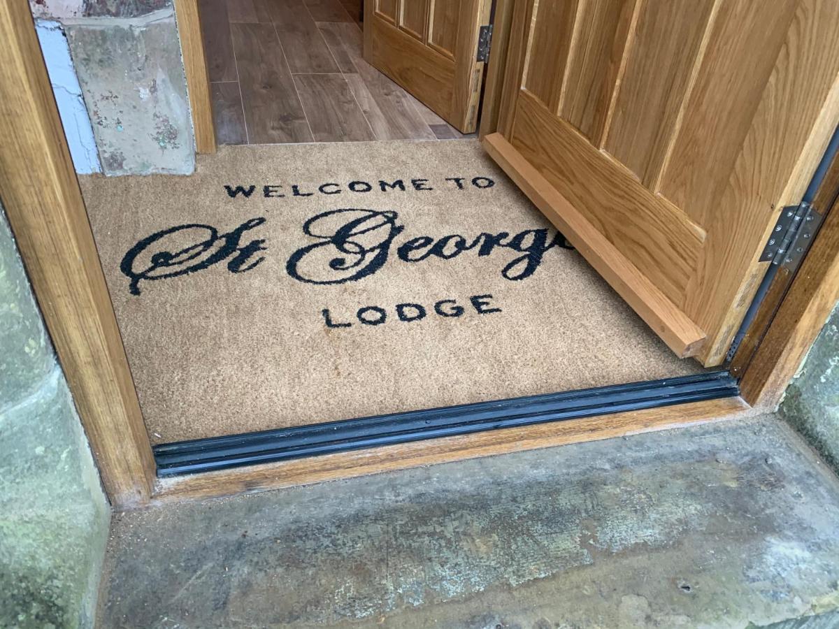 הליפקס St George'S Lodge מראה חיצוני תמונה